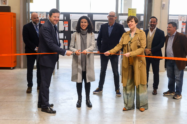  OBRAMAT abre mañana las puertas de su primer Almacén en Pamplona