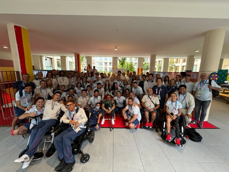 Foto Equipo Paralímpico.jpg