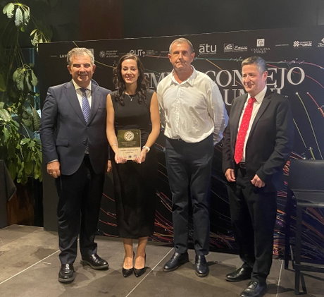 Foto Cefusa Premio Alumni.jpg