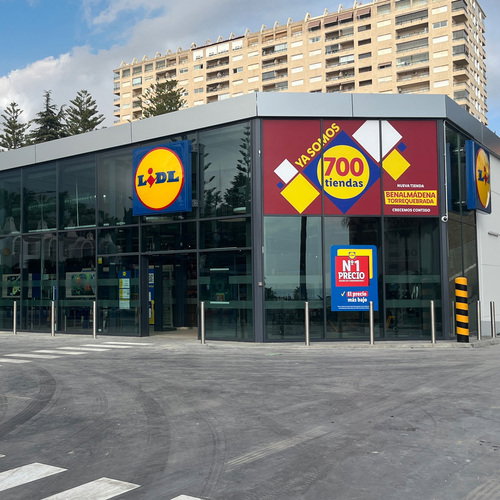 Lidl invierte 5,6 M€ en una nueva tienda en Benalmádena con 30 puestos de trabajo y alcanza las 700 tiendas en España