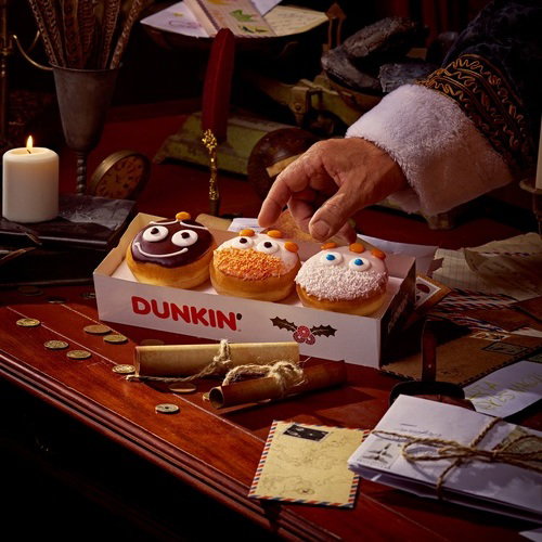 Dunkin’ reparte ilusión en su nueva campaña de navidad
