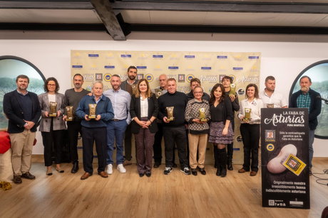 El Consejo Regulador de la Faba Asturiana premia a Casona La Lloraza de Alimerka.jpg