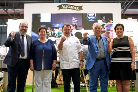 Familia Aljomar y MB.jpg