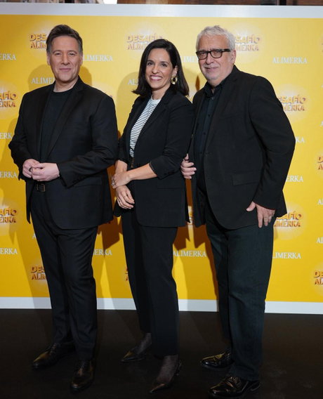 Carlos Latre,  María Barrado Franco y Leo Harlem.jpg