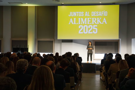 Maria Barrado directora comercial de Alimerka .jpeg