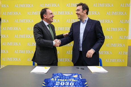 Alejandro Fernández y Fernando Villabella en la renovación del acuerdo.jpeg