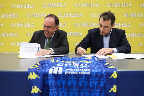 Momento de la firma.jpeg