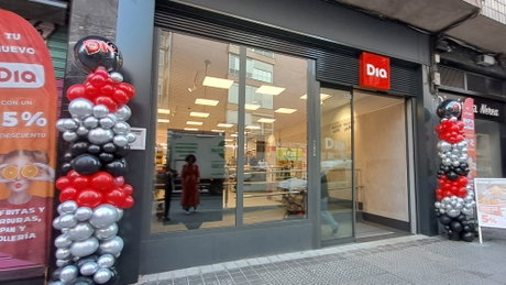 Fachada Tienda Dia Bilbao.jpg