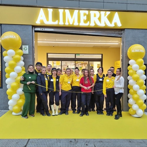 Alimerka reabre su supermercado de Doctor Fleming tras una renovación total