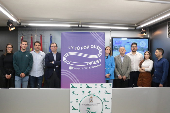 ‘Mójate con Aquadeus’ busca corredores que quieran apostar por un cambio de hábitos 