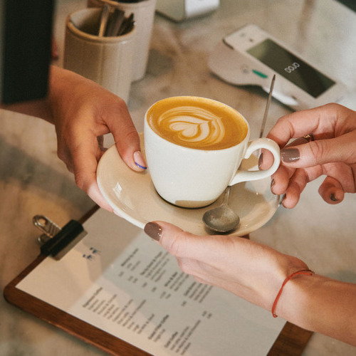 Verano sin esperas: 5 claves de cómo los pagos acelerarán el consumo Horeca