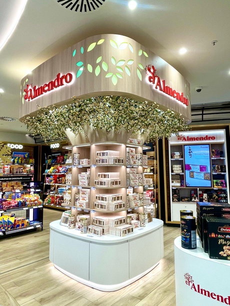 El Almendro aeropuerto 2.jpg