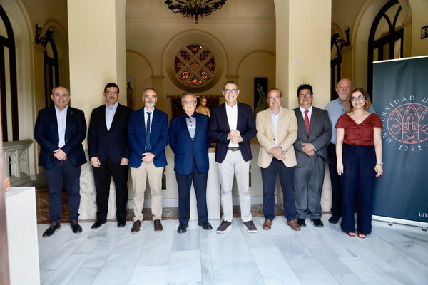 Foto Grupo Cátedra Excelencia Empresarial (FOTO 2).jpeg