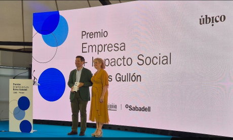 Premio Empresa con + Impacto Social 2.jpg