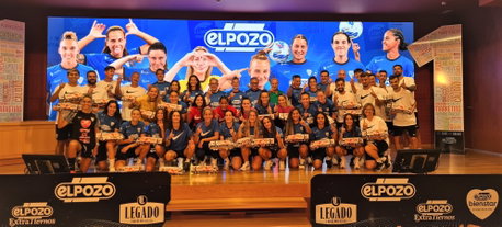 FOTO Renovación patrocinio con CF Femenino Alhama ELPOZO.jpg
