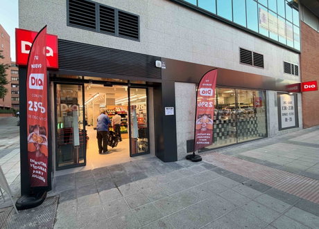Fachada Tienda Dia Leganés.jpg