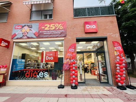 Fachada Tienda Dia Murcia.jpeg