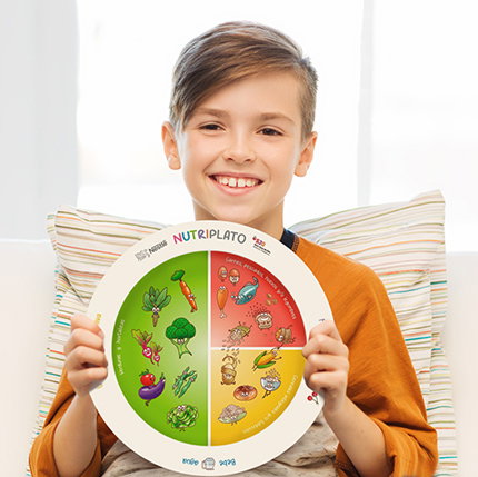 El 44 % de los niños con sobrepeso u obesidad mejoran su peso con Nutriplato