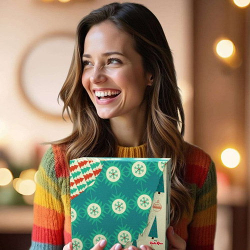 Saborea la magia de la Navidad con TostaRica personalizadas