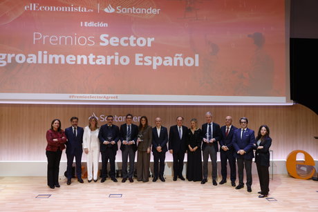 Foto de familia_Premios Sector Agroalimentario Español.JPG