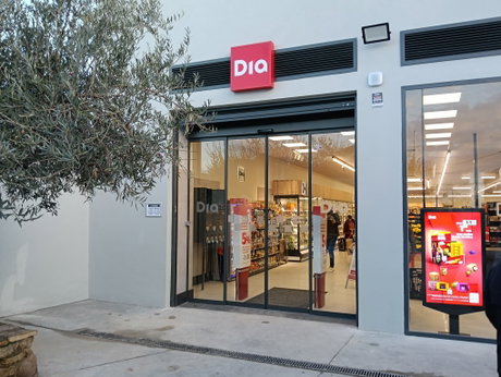 Tienda Dia_Calera y Chozas (4).jpg
