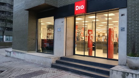 Tienda Dia_Valladolid_3.jpg