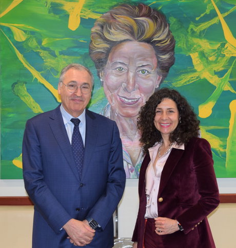 26.02.12 Juan Miguel Martínez Gabaldón y Lourdes Gullón 2.jpg