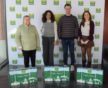 Galletas Gullón_Conchi Fernández, Lourdes Gullón, Óscar de la Fuente, y Sheila Palomo.JPG