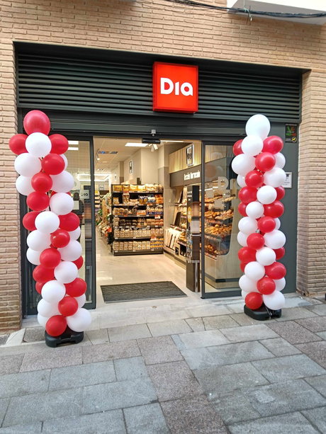 Tienda Dia_Villarobledo 2.jpg