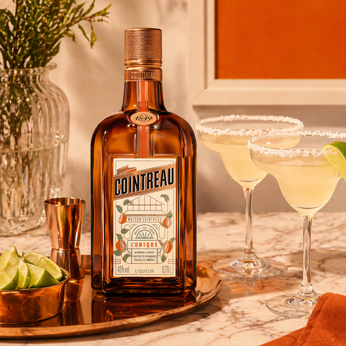 Cointreau celebra el regreso de la sobremesa como ritual contemporáneo a través de los grandes clásicos de la coctelería