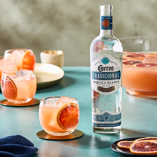 Este 22 de mayo, brinda por el Día Mundial de la Paloma con Jose Cuervo