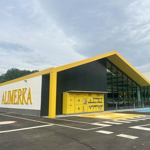 Alimerka inaugura en El Prestín (Parres) uno de sus supermercados más singulares y modernos