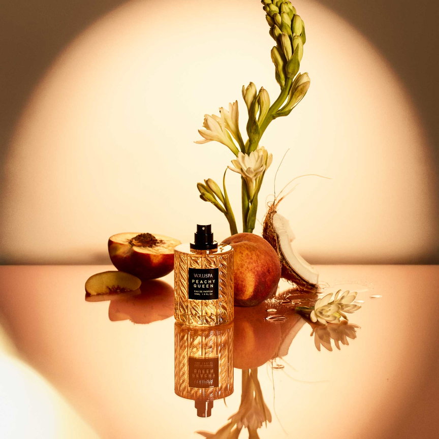 Voluspa presenta Peachy Queen: el nuevo Eau de Parfum que convierte el melocotón en el aroma más sofisticado del verano