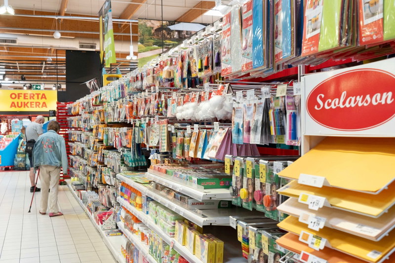 En septiembre, los hogares españoles elevan un 7% su gasto en la vuelta al cole