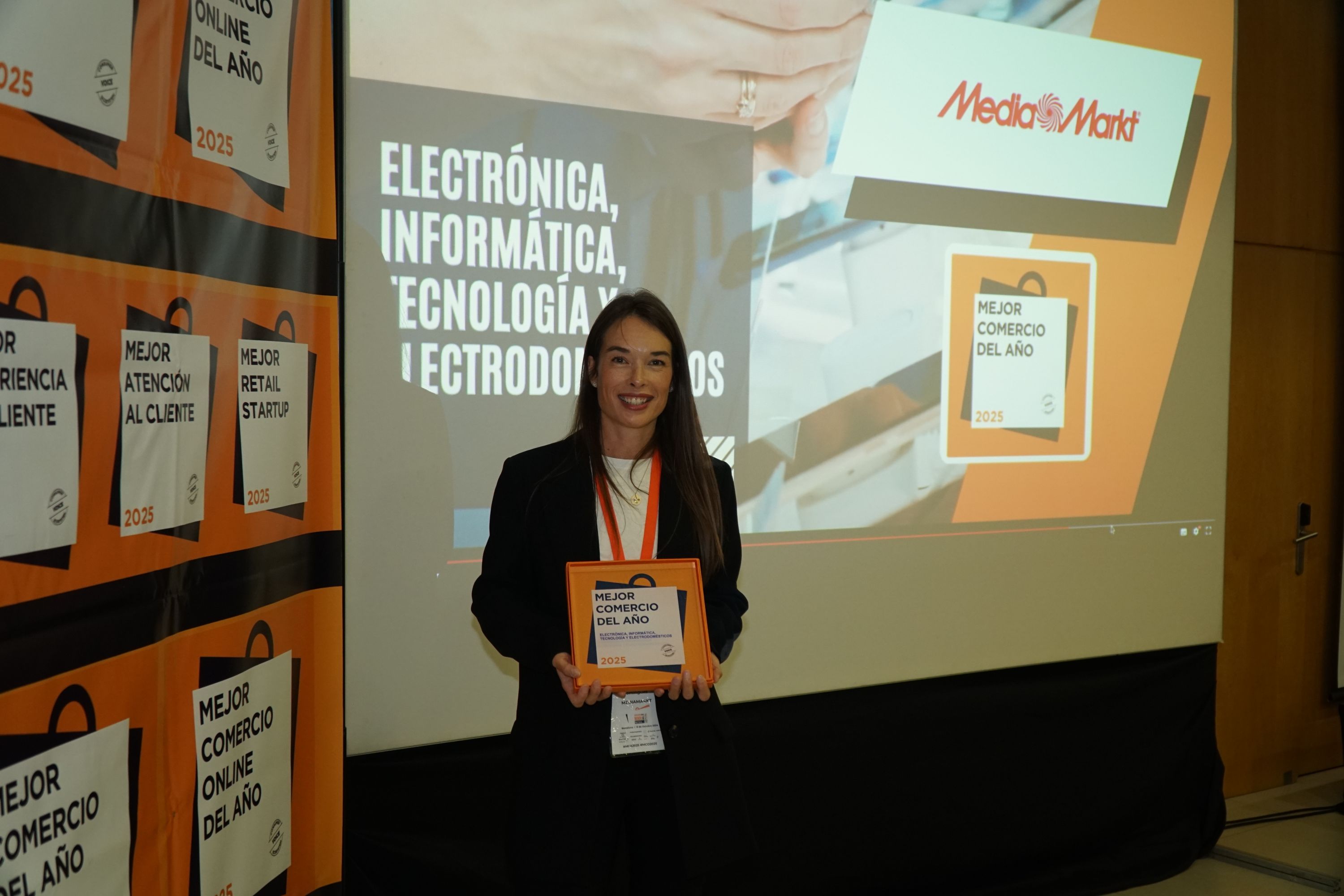 MediaMarkt Comercio del Año-3.jpg