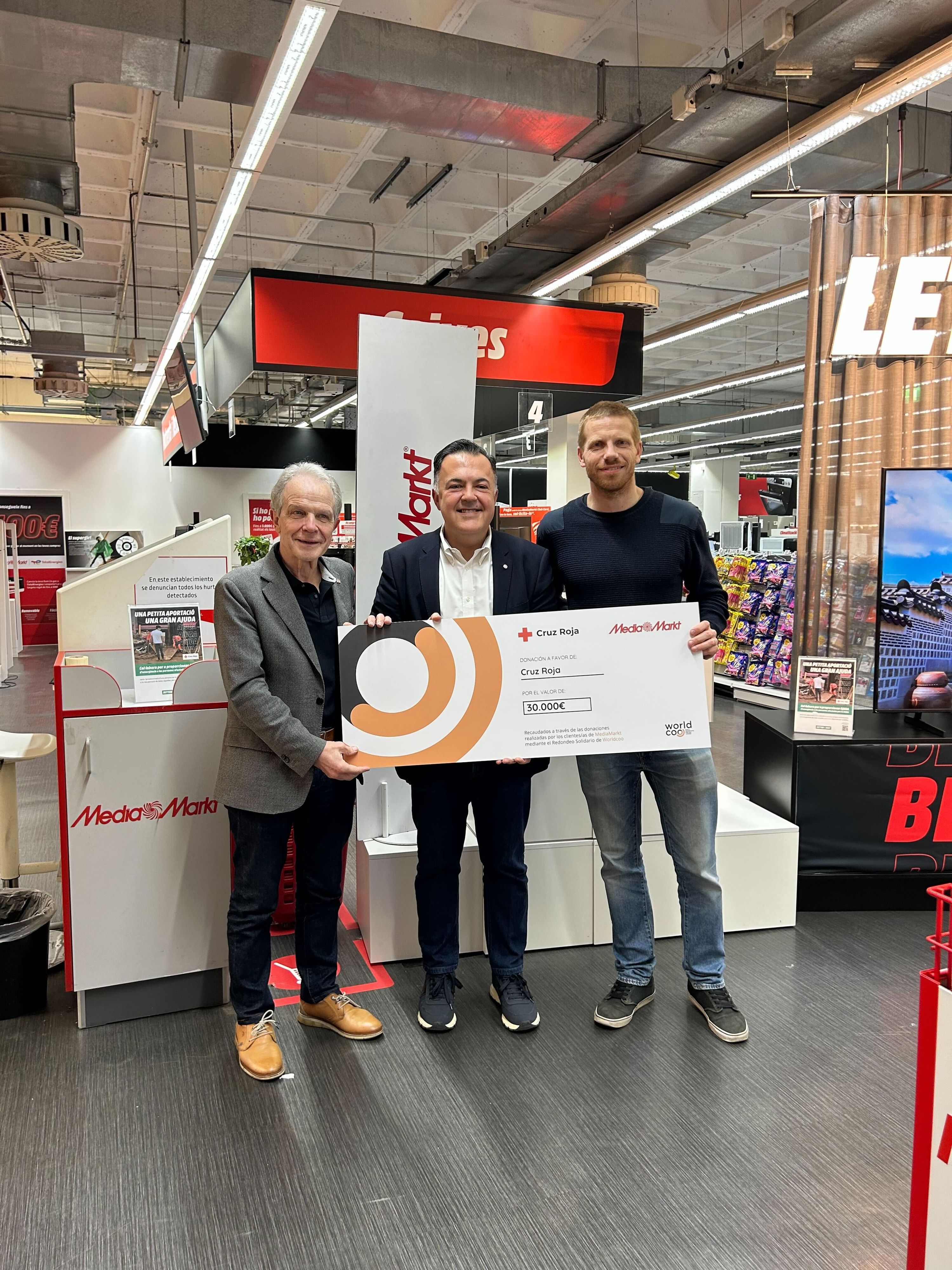 Mediamarkt - Worldcoo - Cruz Roja.jpg