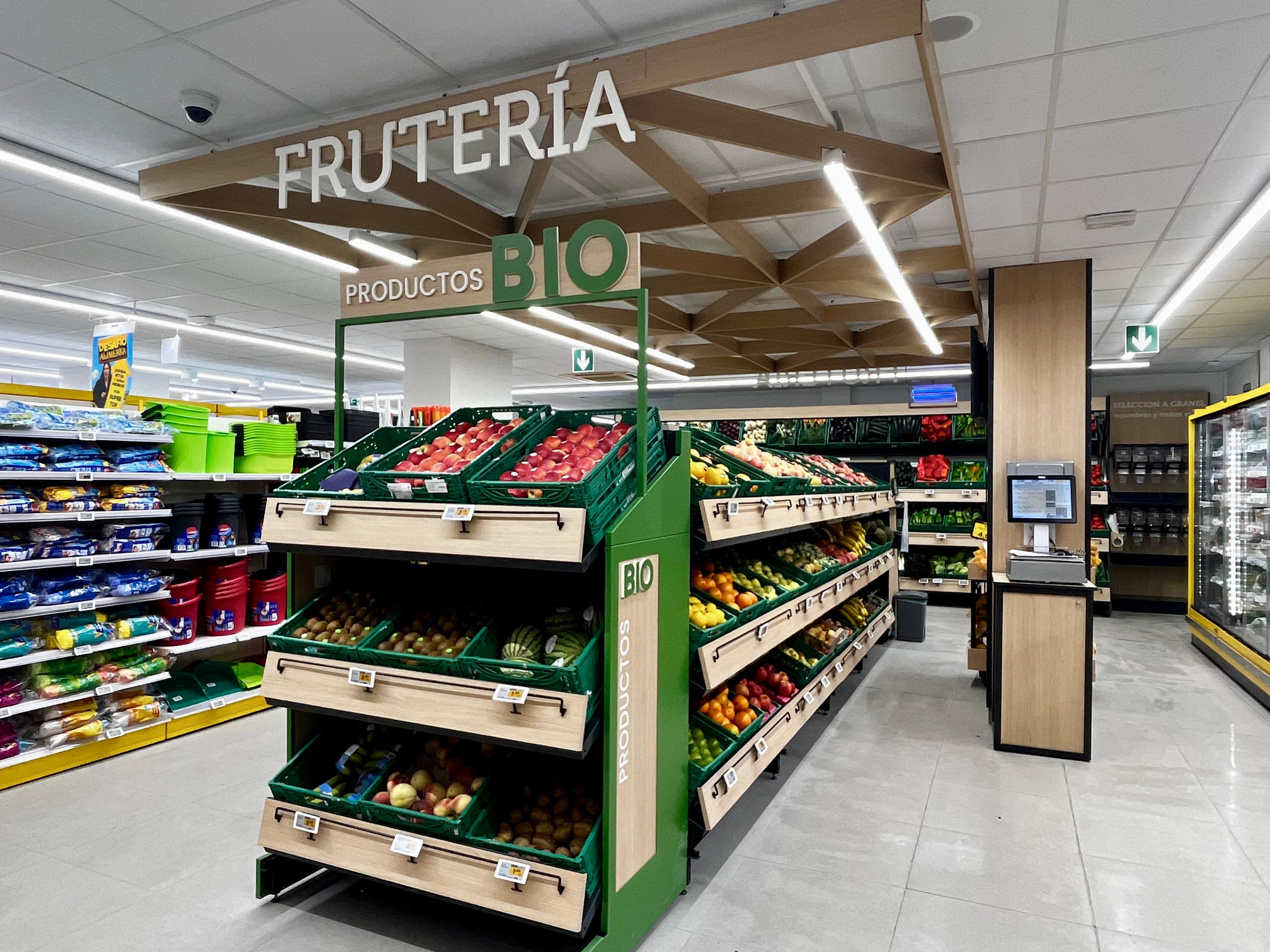 La frutería incorpora el formato de libre servicio.jpg