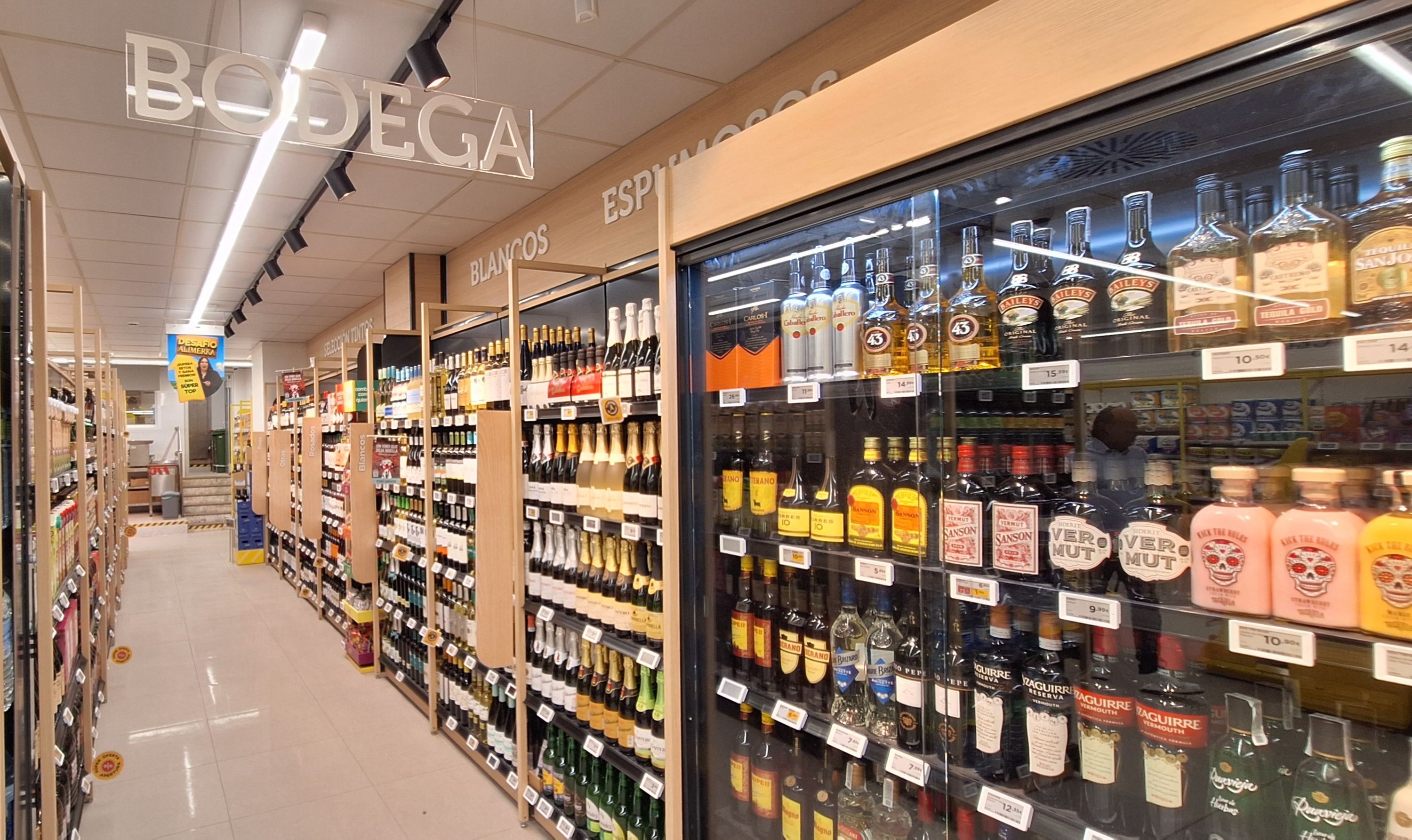 La sección de bodega presenta un nuevo diseño más moderno y funcional.JPG