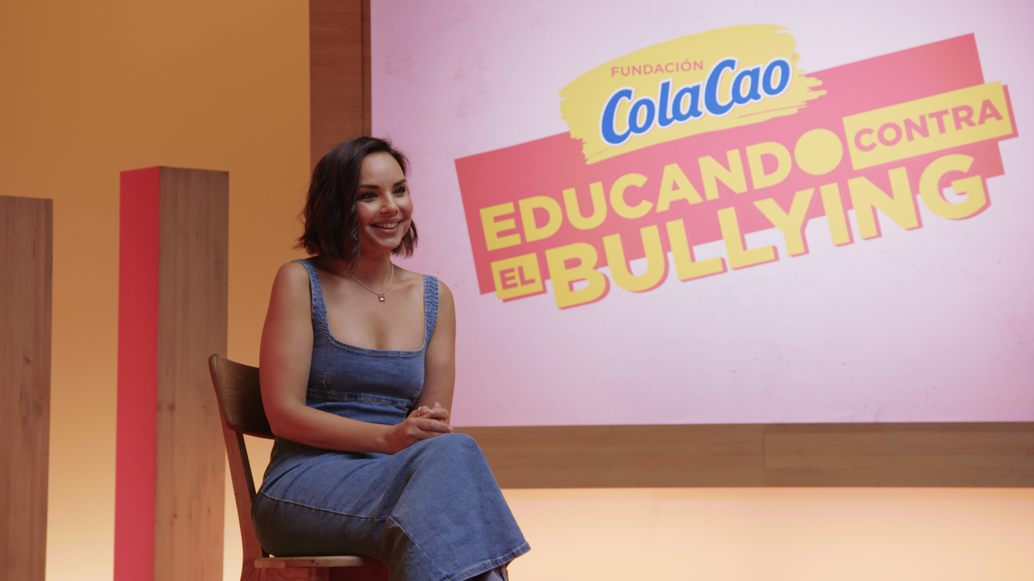 Chenoa_Educando Contra el Bullying_VF.png