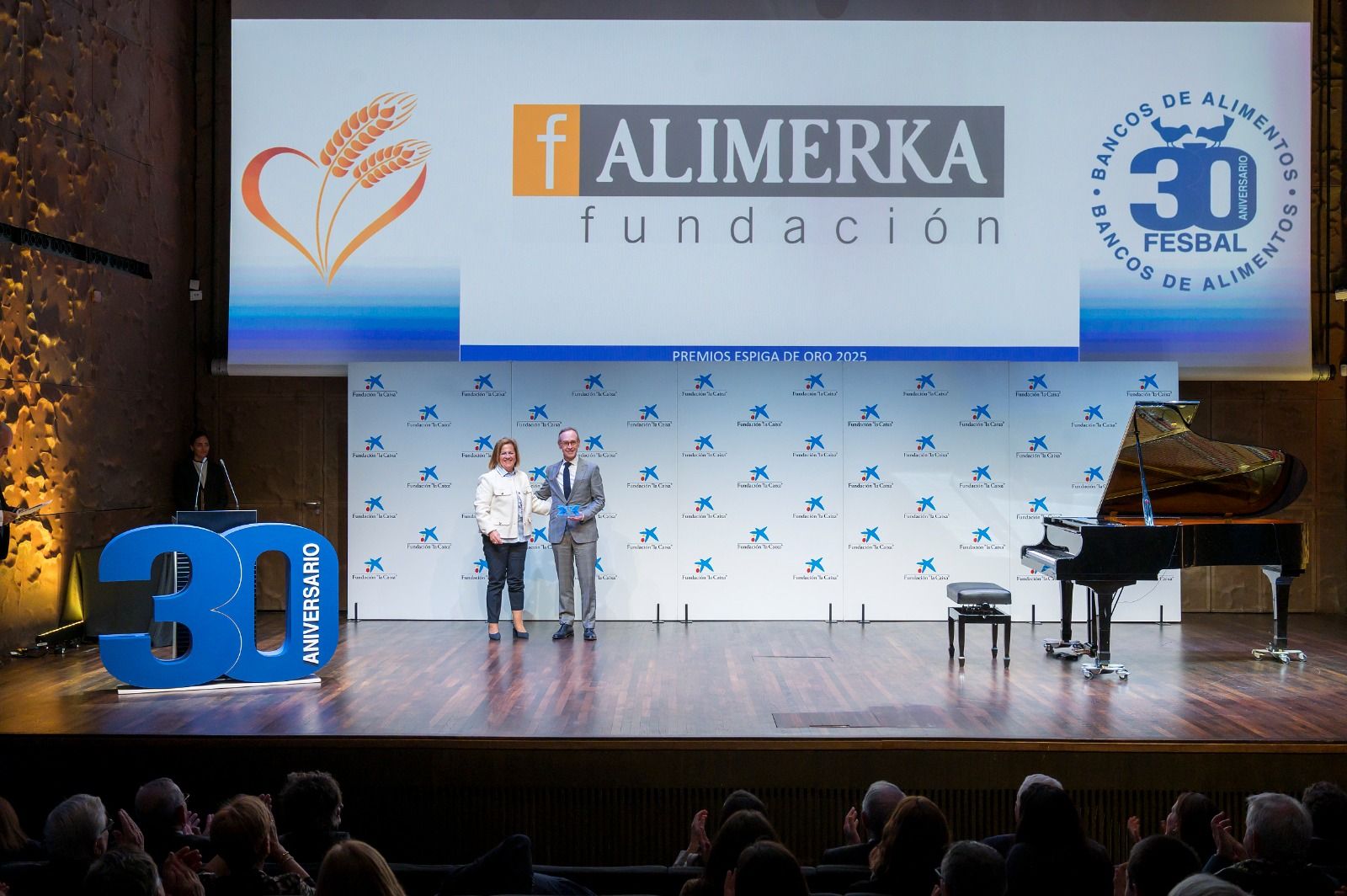 Entrega del Premio a Fundación Alimerka.jpg