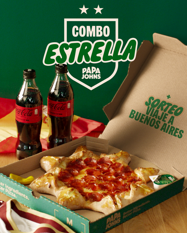 Dos estrellas en la camiseta, una pizza estrella en la mesa: así celebra Papa Johns la victoria